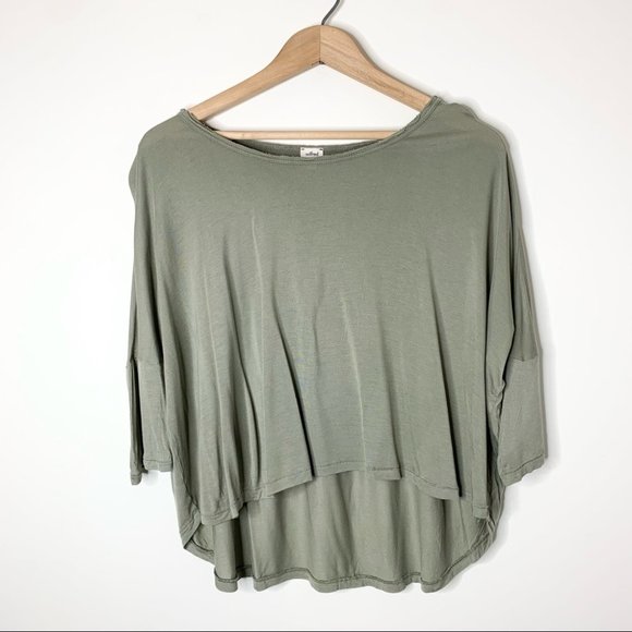 Aritzia Tops - Aritzia Wilfred Cropped T-shirt Army Green Size XS